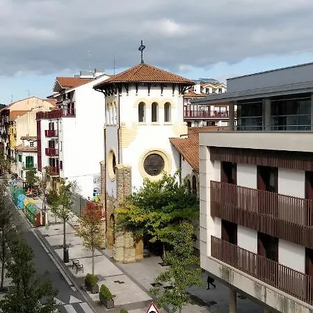 アパート Itxaso オンダリビア